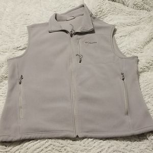 Columbia vest